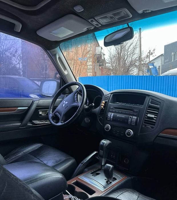 Mitsubishi Pajero 2007 3.8