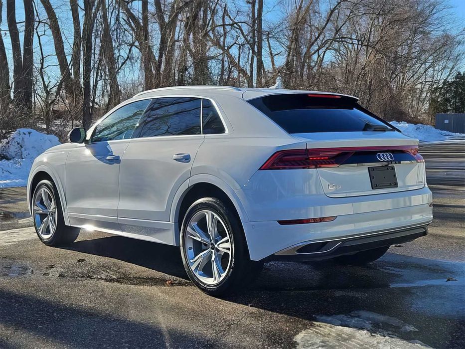 Audi Q8 quattro Premium Plus 55 TFSI      2023