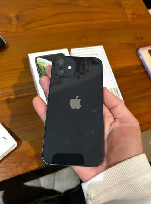 iPhone 12 128GB telefon wsprawny