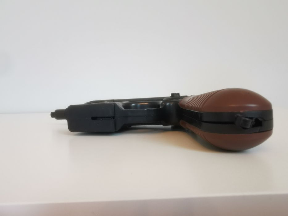 Zabawkowy pistolet na kulki Mauser C96 Uszkodzony