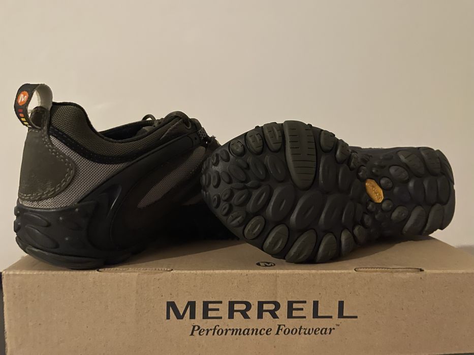 Ténis da marca Merrel