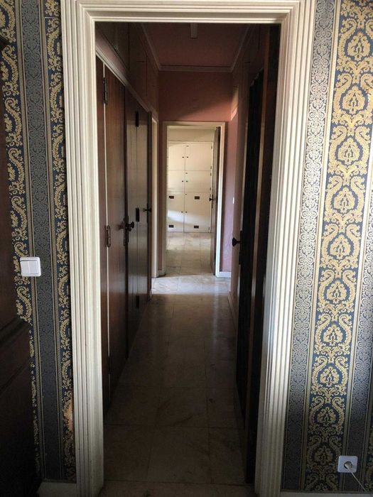 Vende-se apartamento Praça de Alvalade- Não se aceita imobiliárias !