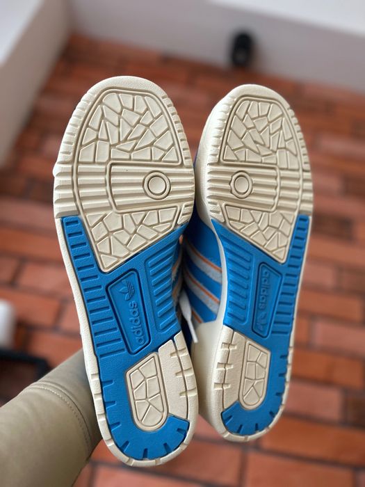 Buty Adidas x The Simpsons