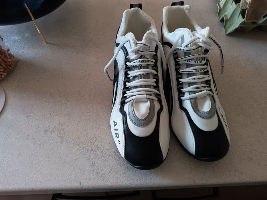 buty damskie czarno białe adidas