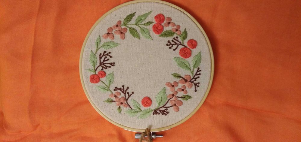 Вишите панно в рамці