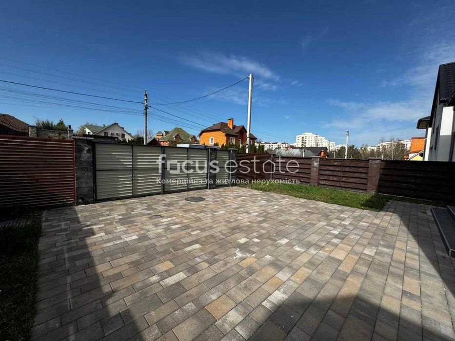 Без комісіЇ. Чайка. Продаж будинку з дизайнерським ремонтом.