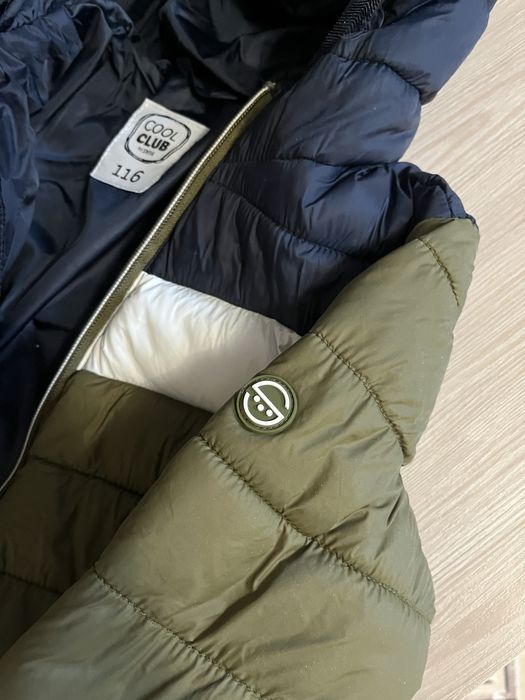 Куртка весна 150 грн