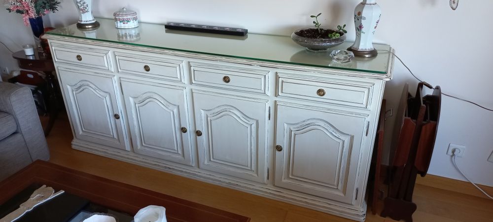 Móvel aparador mogno