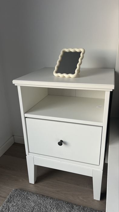 Mesa de Cabeceira IKEA IDANÄS Branca