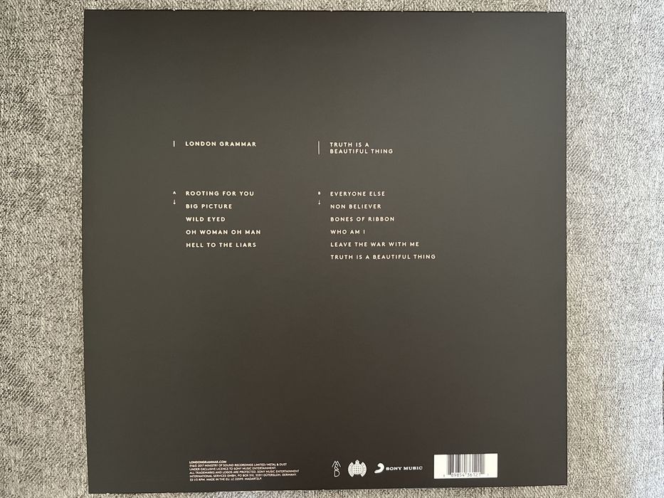 London Grammar - Thruth Is A Beautiful Thing