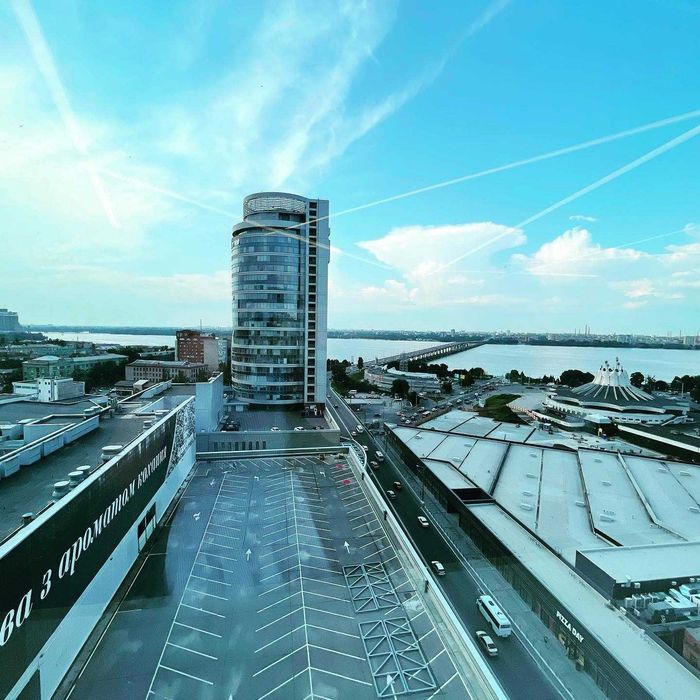 Продам власний офіс в БЦ Мост Сіті 106.5м2