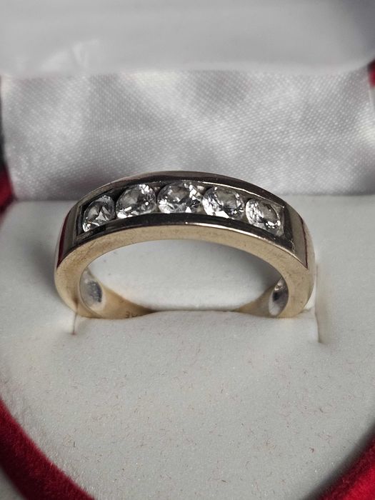 Złoty pierścionek p.750 z diamentami 0,75ct wycena -50% Skup Wrocław