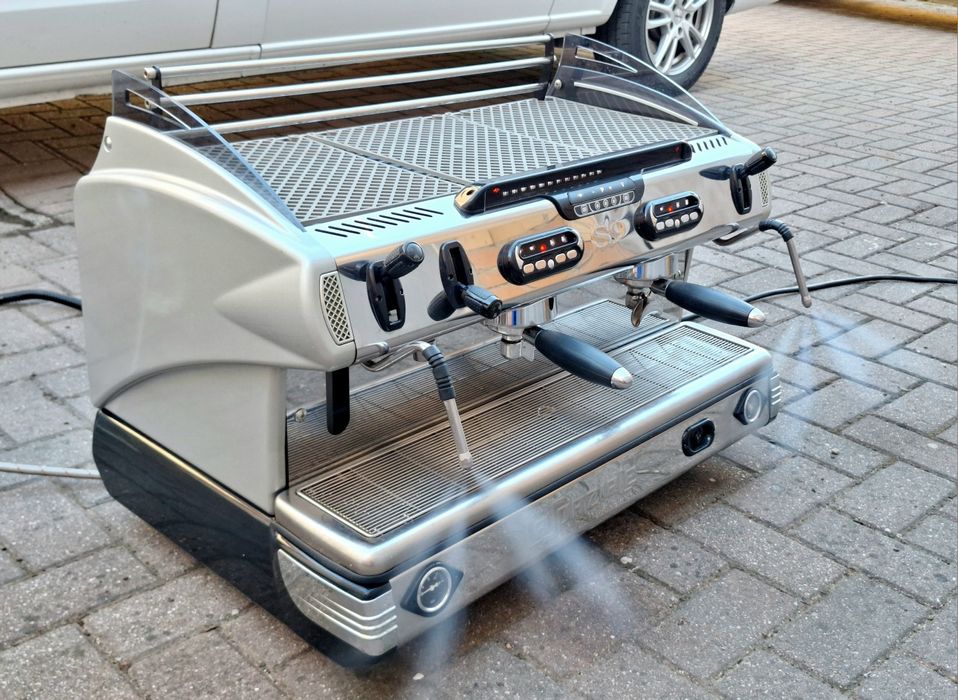 Професійна кавомашина La Spaziale S9: 59 300 грн. - Кавоварки