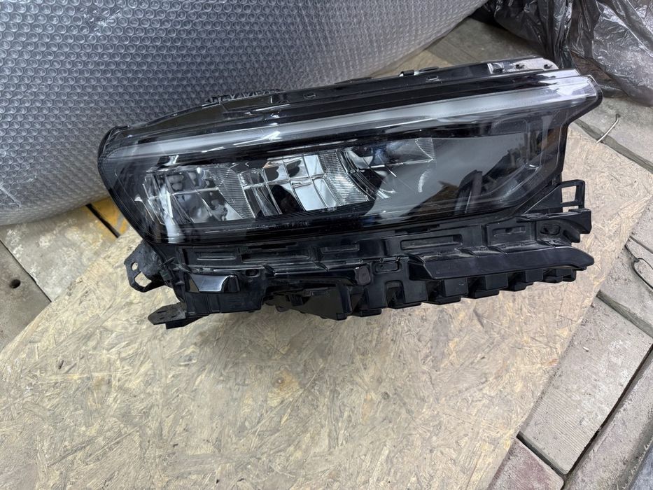 Jeep grand Cherokee WL/WL L/4XE 3.6/5.7/2.0 передня панель