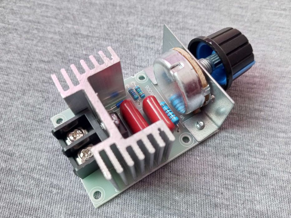 Регулятор мощности на первичную обмотку зарядных,сварочный и тд.