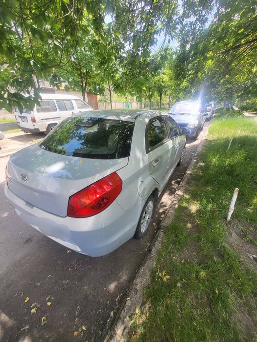 Автомобіль Форза