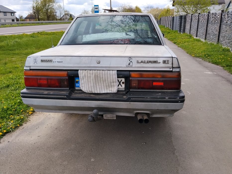 Ніссан Лаурель С32