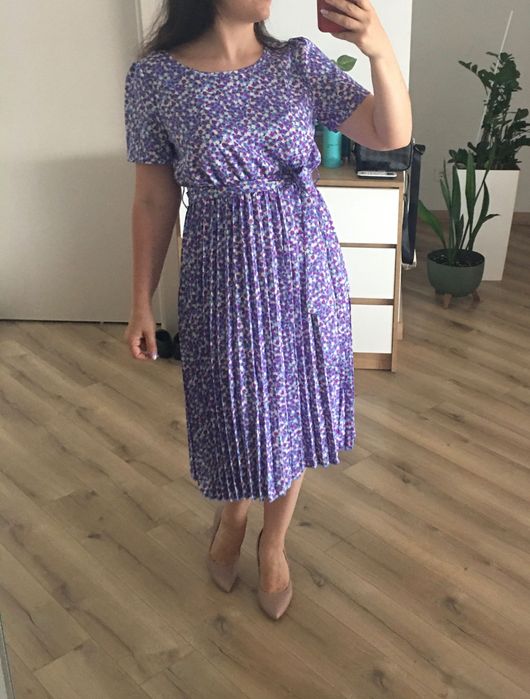 Бомбезне плаття плісирована спілниця