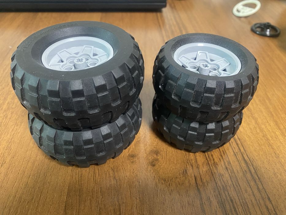 LEGO  technic шини колеса конструктор