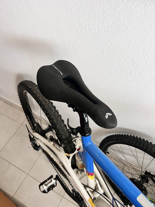 La pierre mountain bike