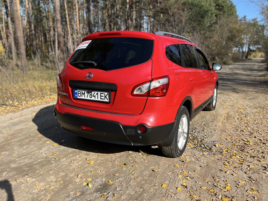 Nissan Qashqai+2
