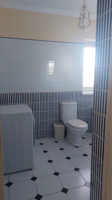 Продам 3х поверховий будинок з балконом і ділянкою на 5соток 137.2кв.м