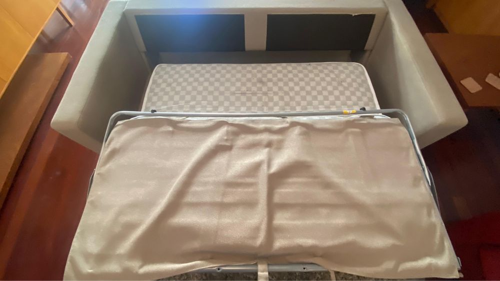 Sofá cama - Cor bege