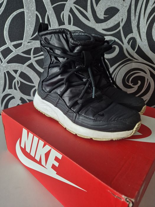Зимове взуття Nike