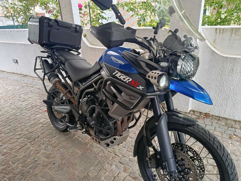Vendo Triumph Tiger 800 XcX Excelente