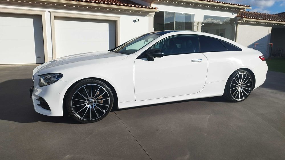 Mercedes E 220d Coupé AMG Line, Pack Night - NACIONAL