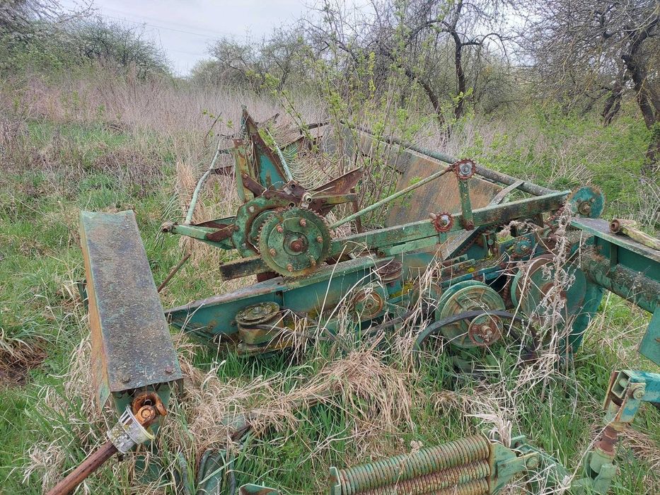 Жатка причіпна ЖВП-6М — На запчастини або під відновлення