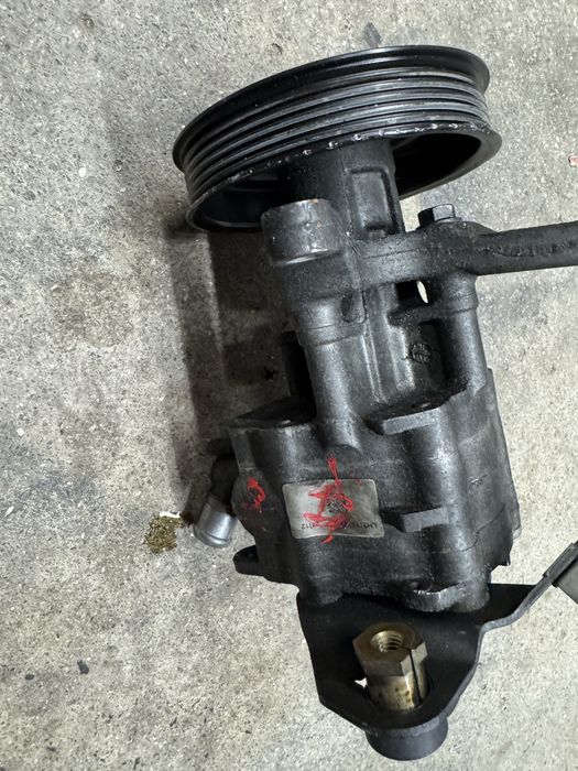Bomba direçao bmw f10 f11