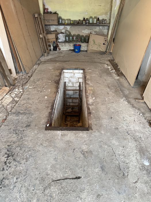 Оренда гаража  район Пивзаводу з електрикою та ямою