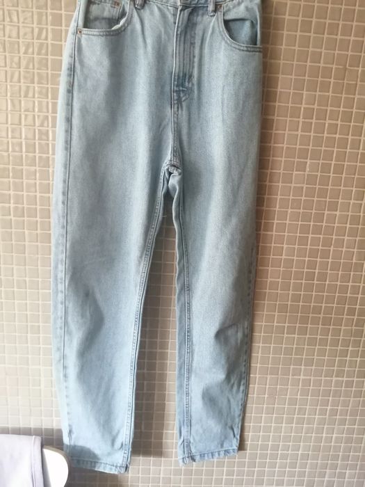 Calças de menina ou adolescente