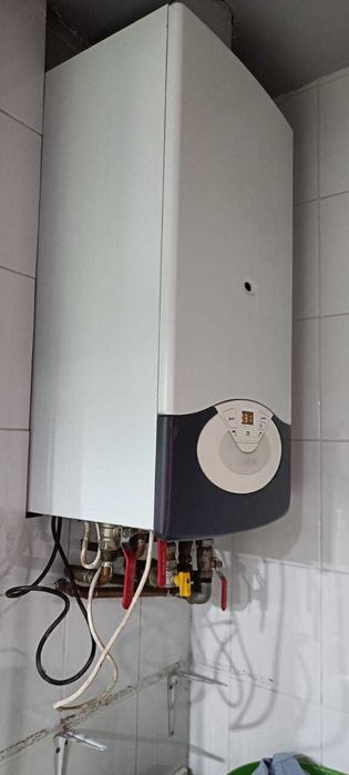 Kocioł Ariston woda i centralne ogrzewanie