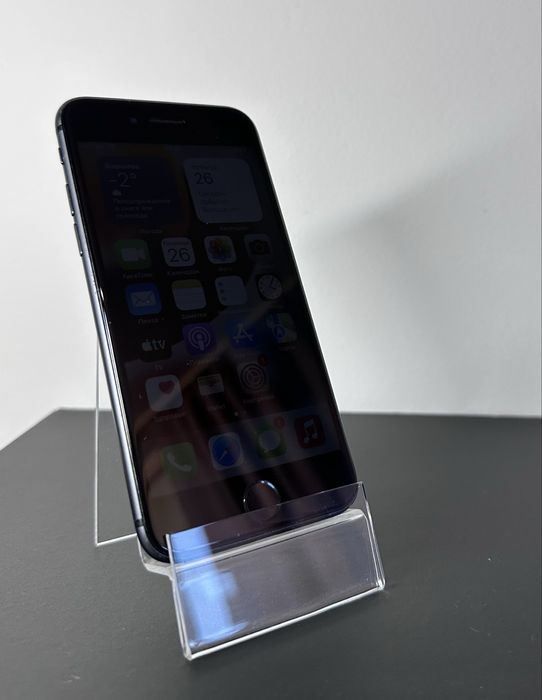 Iphone 8/64gb отличное состояние