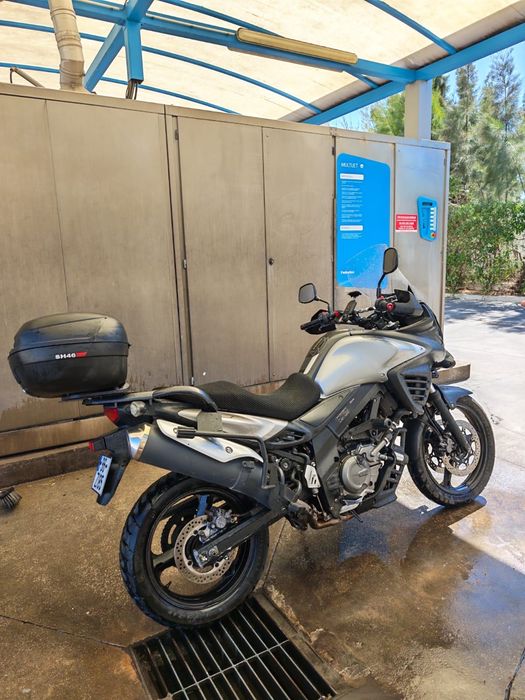 Moto Suzuki V-Strom