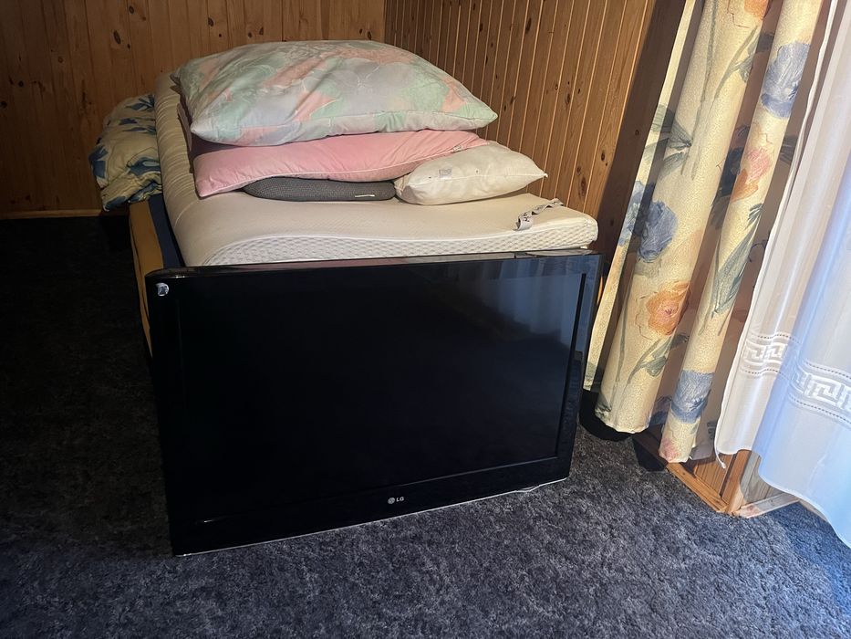 Telewizor LG 37 cali