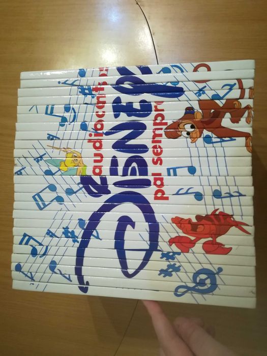 Disney Aladino Cinderela Pinóquio Peter Pan Robin dos bosques Canção