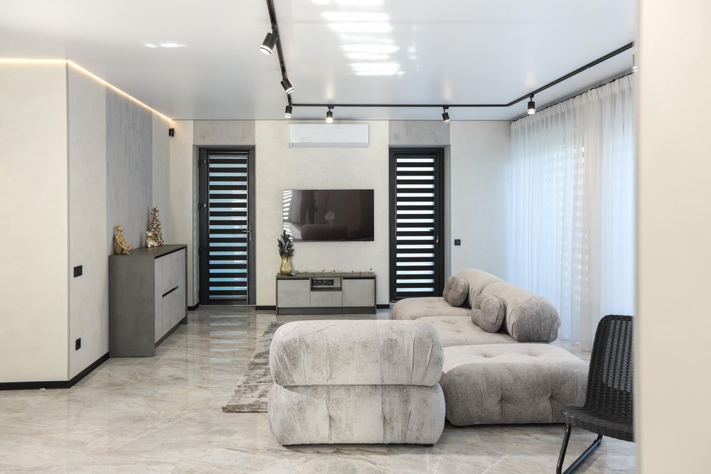 Подобова оренда будинку з басейном