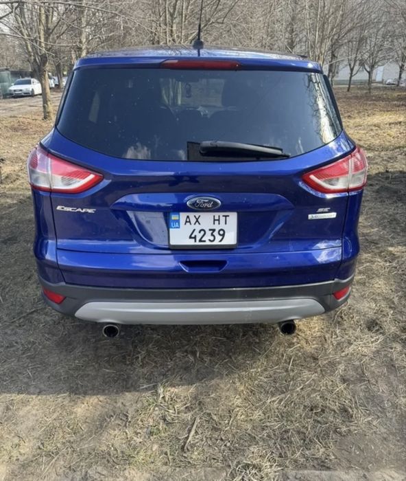 Продам Ford escape 2012