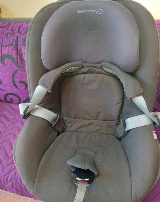 Cadeira Auto BebeConfort com isofix