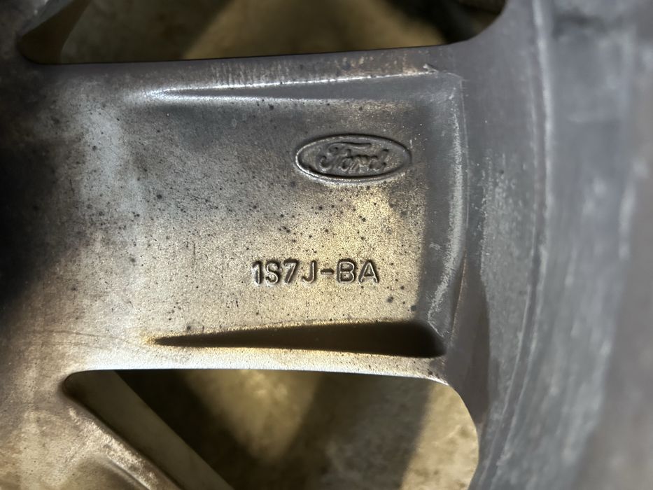 Alu felgi 16 cali 5x108 ford