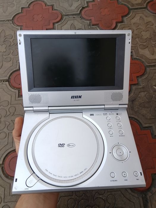 Портативний dvd-ррогравач BBK DL370TI