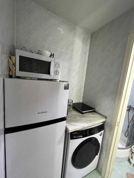 Продам гостинку с удобствами на Одесской