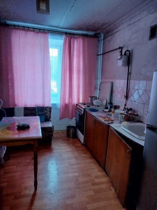 Продаж 4х кімнатної квартири чеського планування