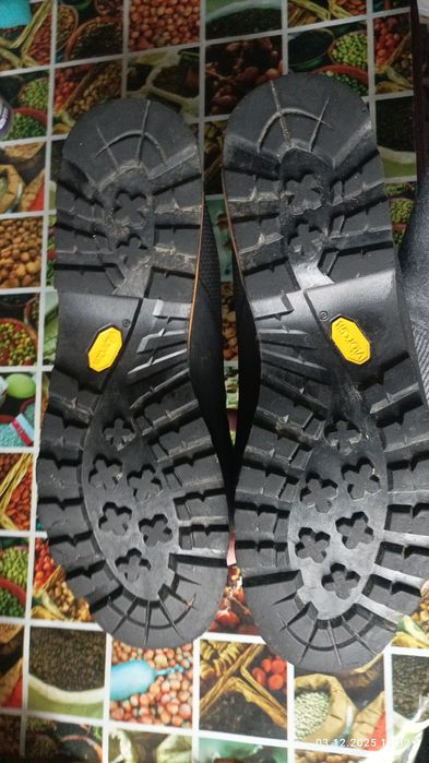 Черевики для альпінізму SIMOND