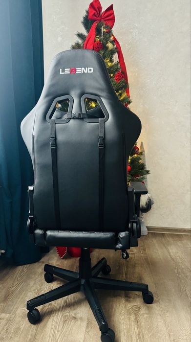 Геймерське крісло NIBE від LEGEND