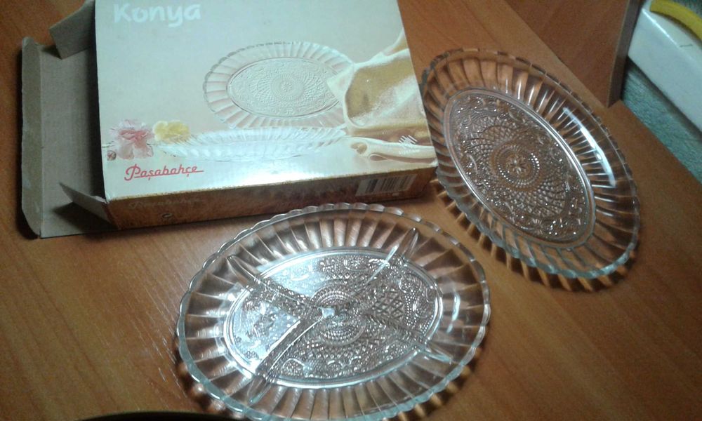 Набор блюдо-менажница хрустальные  2 шт новые