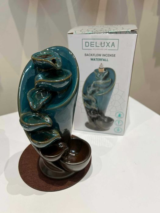 Deluxa Waterfall